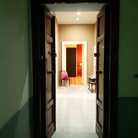 Domus Mea * Nápoles