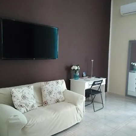 Domus Mea Apartman Nápoly
